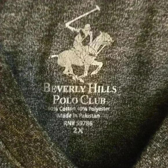 V-neck Tee - Picture 4 of 4